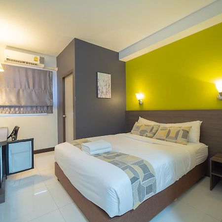 Fortune D Hotel Maesot Mae Sot Esterno foto
