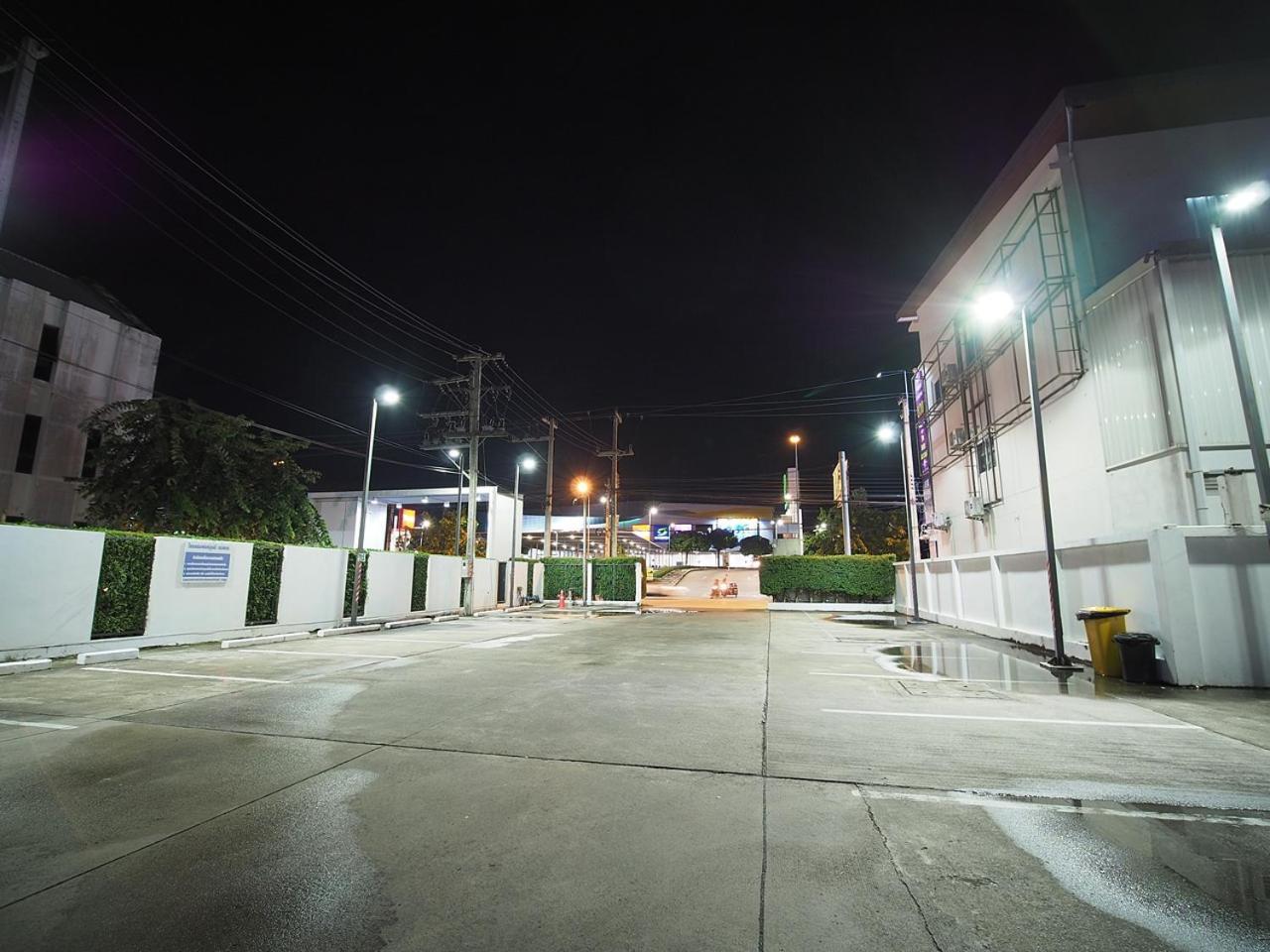 Fortune D Hotel Maesot Mae Sot Esterno foto