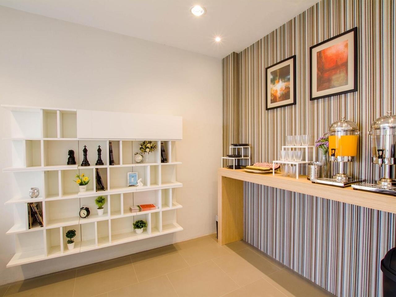 Fortune D Hotel Maesot Mae Sot Esterno foto