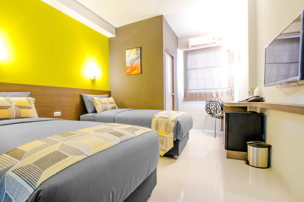 Fortune D Hotel Maesot Mae Sot Esterno foto